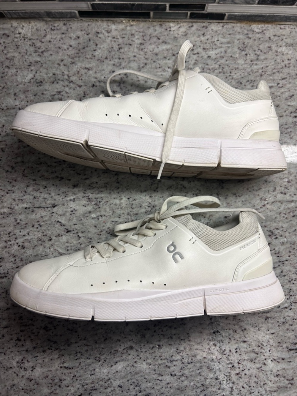 Men's On Cloud Roger Advantage White Leather Low-Top Sneakers size 12 - Picture 6 of 9